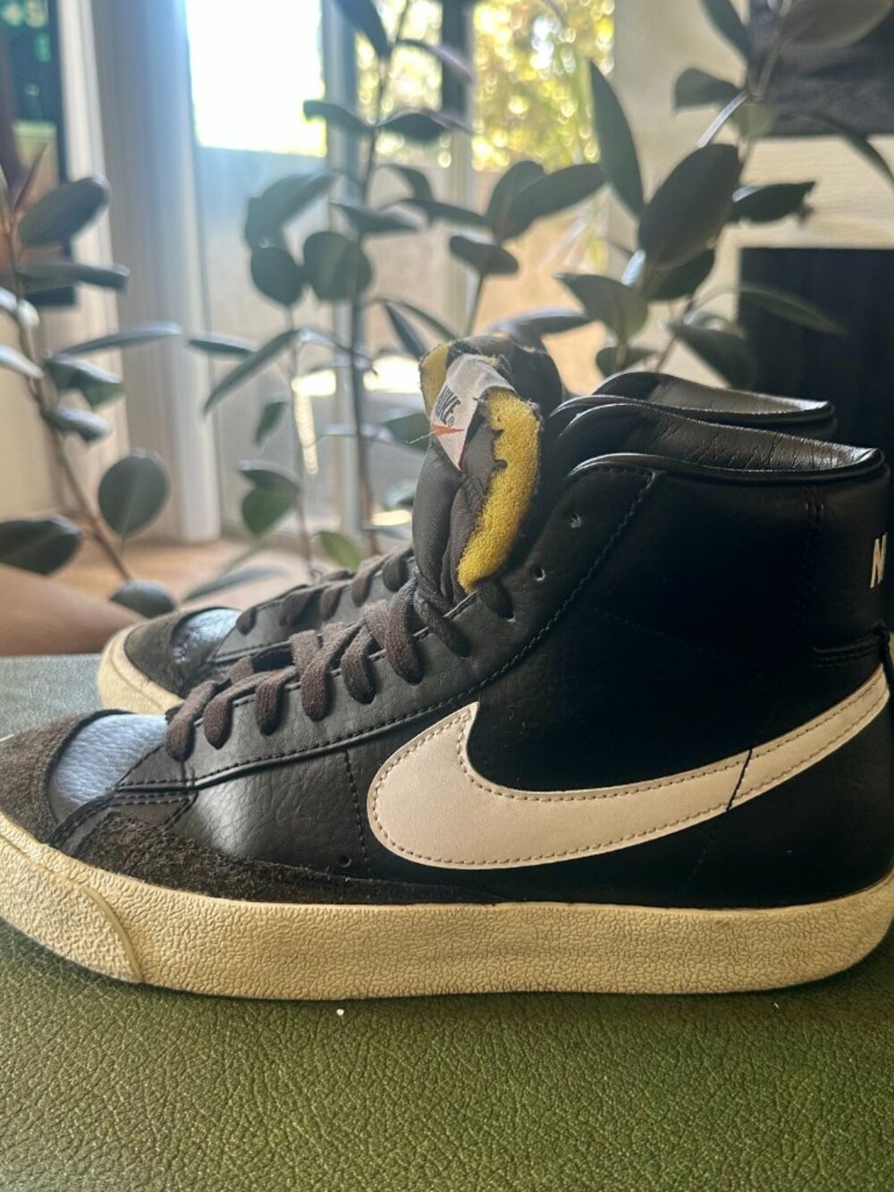 Nike High Top Sneakers Black Leather Men’s Size 8 - Picture 4 of 8